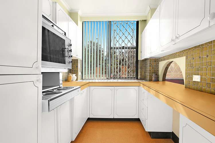 Third view of Homely apartment listing, 1A/2 Cook Road, Centennial Park NSW 2021