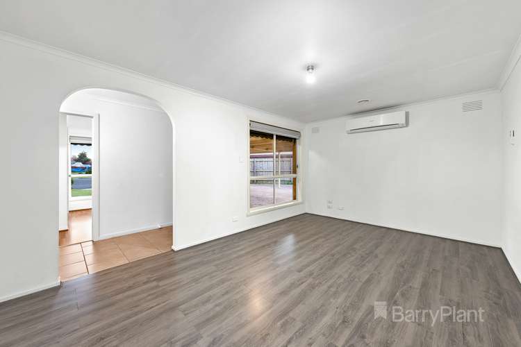 Second view of Homely house listing, 7 Stratton Close, Kings Park VIC 3021