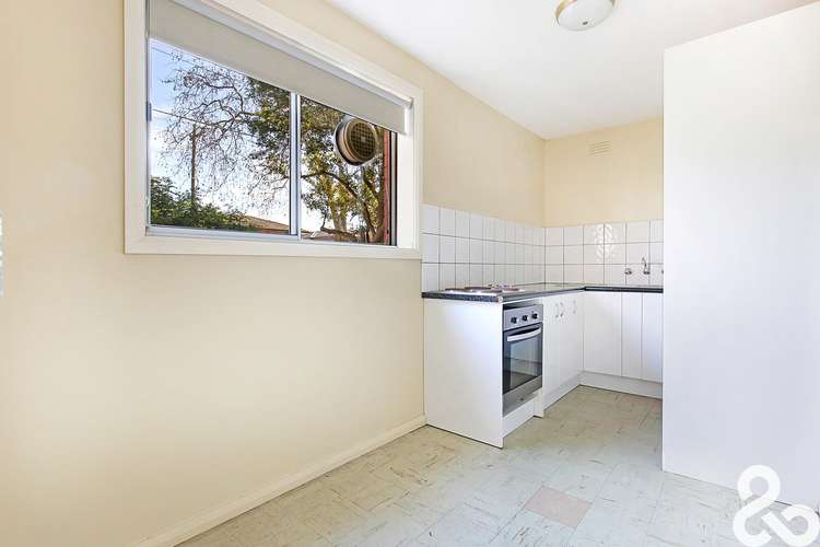 Third view of Homely apartment listing, 2/31 Rathmines Street, Fairfield VIC 3078