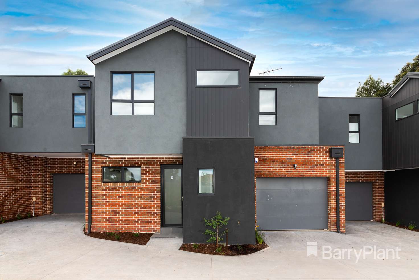 Main view of Homely townhouse listing, 2/15 Smiley Road, Broadmeadows VIC 3047