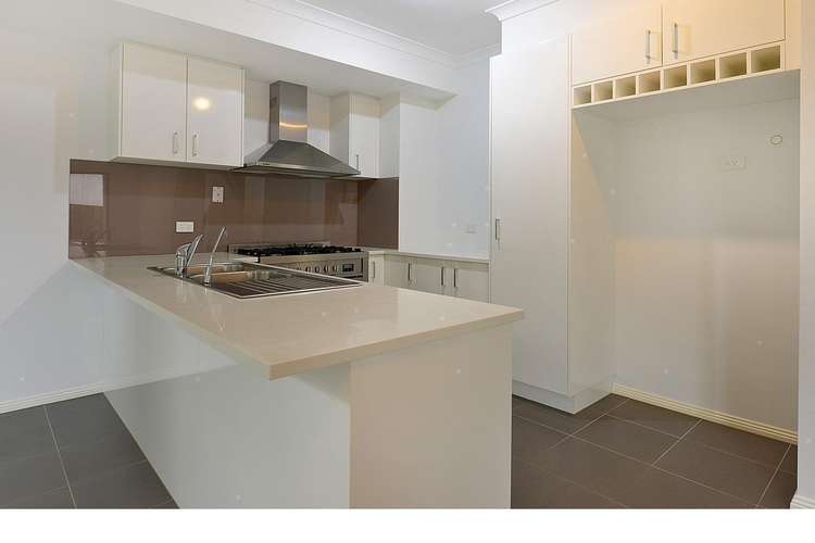 Second view of Homely townhouse listing, 2/33 Second Avenue, Box Hill North VIC 3129