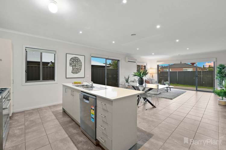 Third view of Homely house listing, 21 Tangelo Terrace, Pakenham VIC 3810