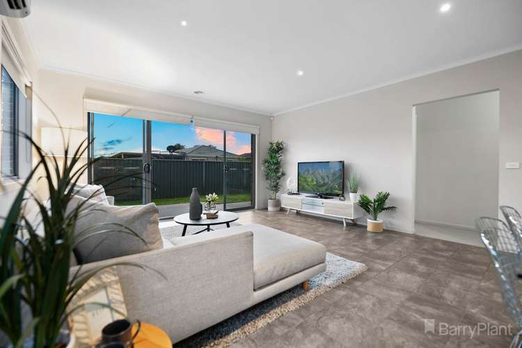 Fourth view of Homely house listing, 21 Tangelo Terrace, Pakenham VIC 3810