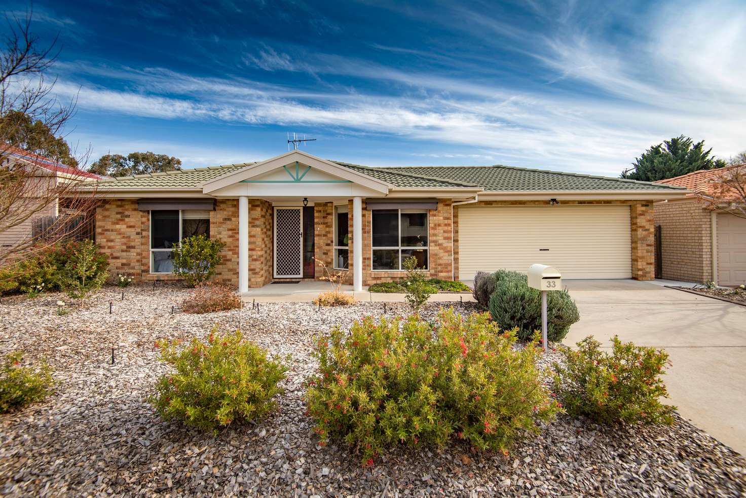 Main view of Homely house listing, 33 Oxenham Circuit, Gordon ACT 2906