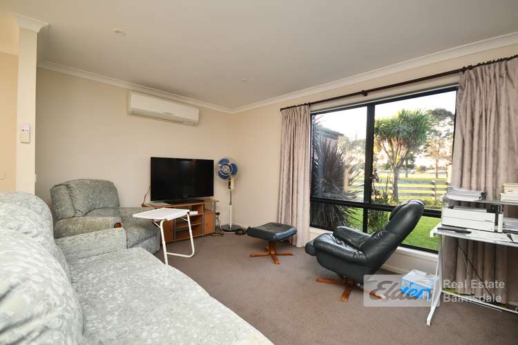 Second view of Homely house listing, 2/9 Selwyn Court, Eastwood VIC 3875
