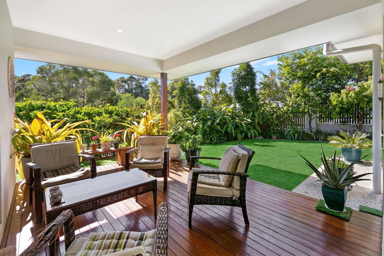 Main view of Homely semiDetached listing, 2/7 Sapphire Place, Elanora QLD 4221