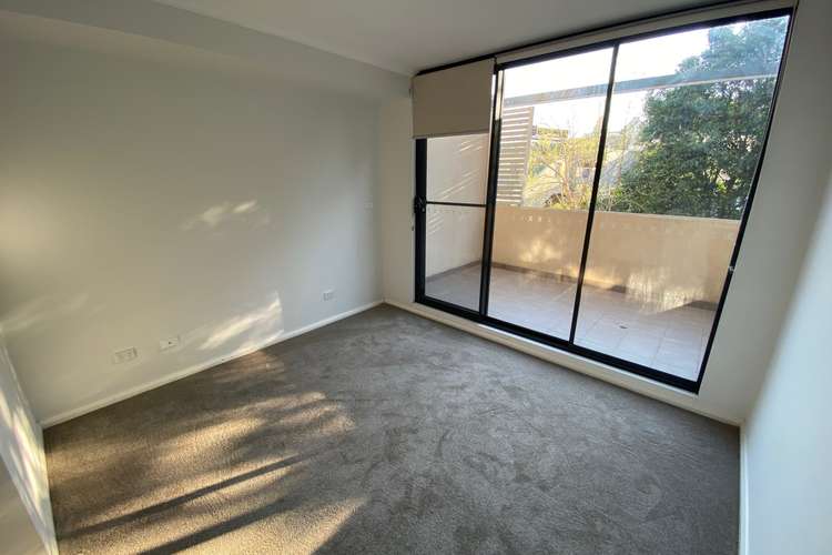Fifth view of Homely apartment listing, 6/92-110 Cope Street, Waterloo NSW 2017