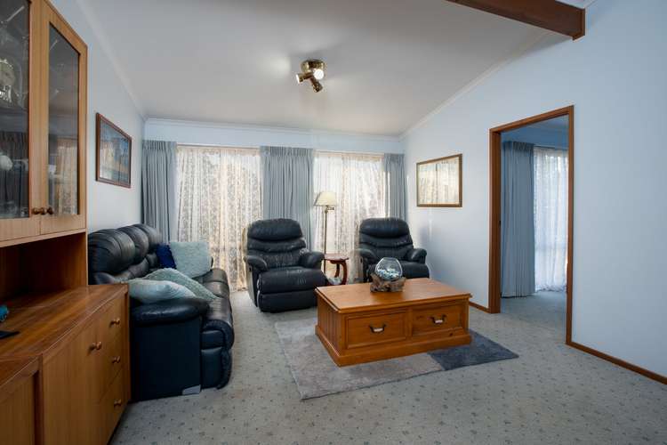 Fifth view of Homely house listing, 639 Pearsall Street, Lavington NSW 2641