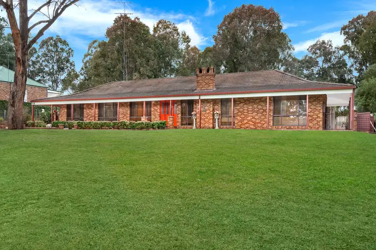 25 Smalls Road