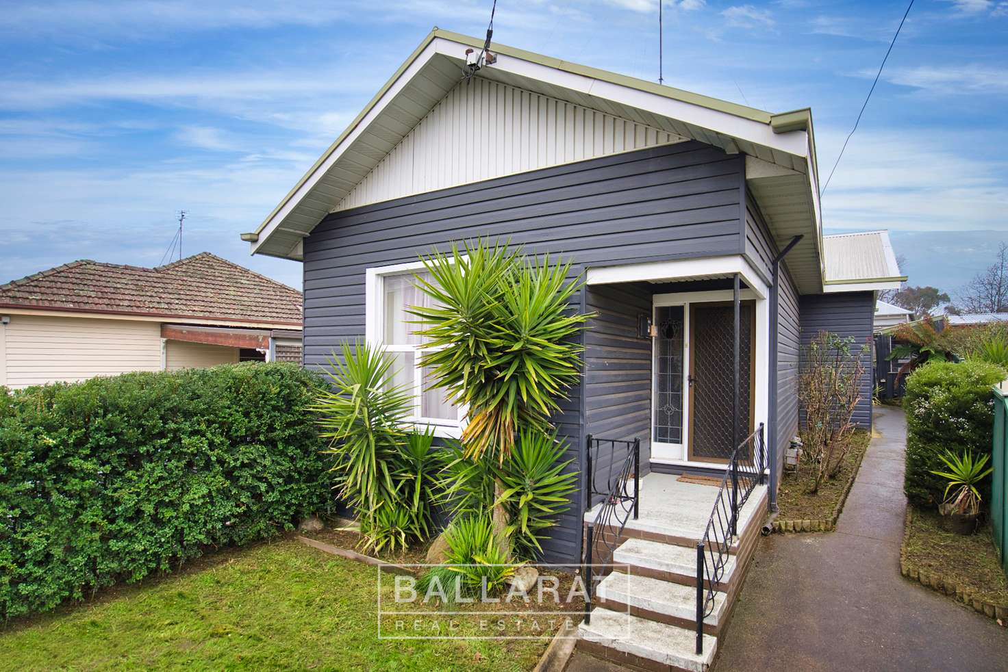 Main view of Homely house listing, 10 Little Clyde Street, Soldiers Hill VIC 3350