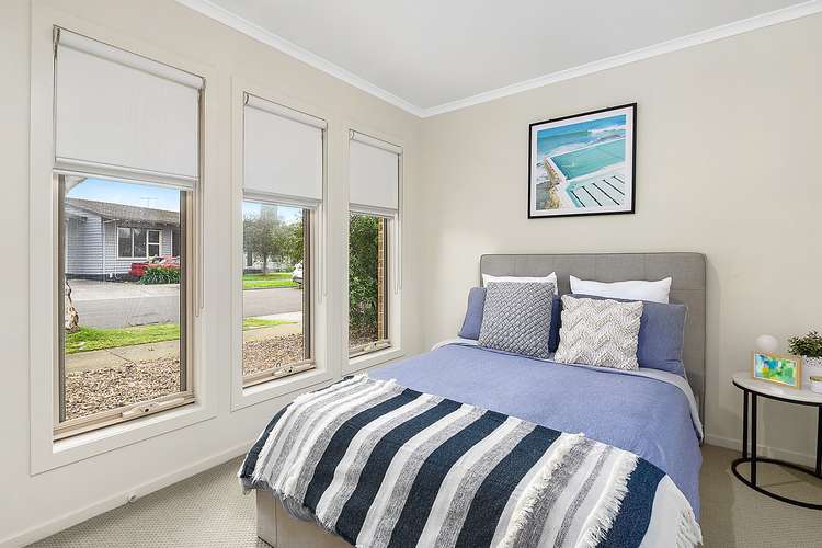 Fifth view of Homely house listing, 29 Highview Parade, Hamlyn Heights VIC 3215