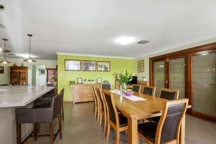 Sixth view of Homely house listing, 8 Bona Close, Willetton WA 6155