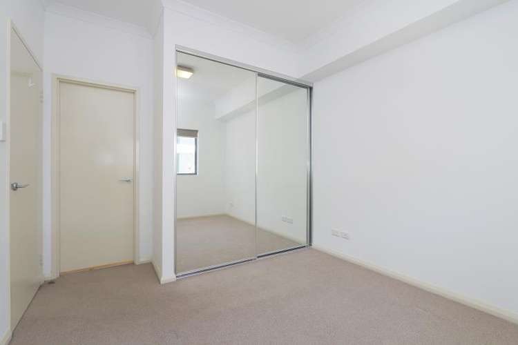 Sixth view of Homely apartment listing, 37/23 Junction Boulevard, Cockburn Central WA 6164