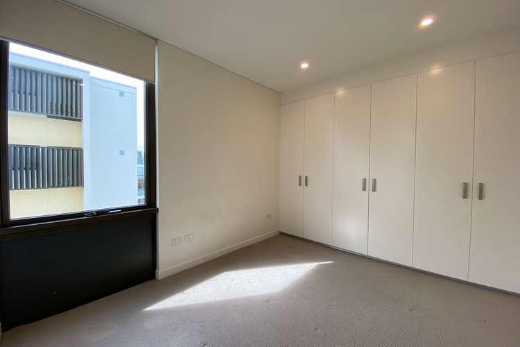 Third view of Homely apartment listing, 303/138-146 Military Road, Neutral Bay NSW 2089