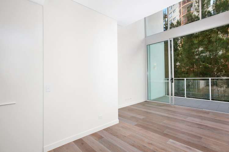 Third view of Homely apartment listing, 703/8 Northcote Street, St Leonards NSW 2065