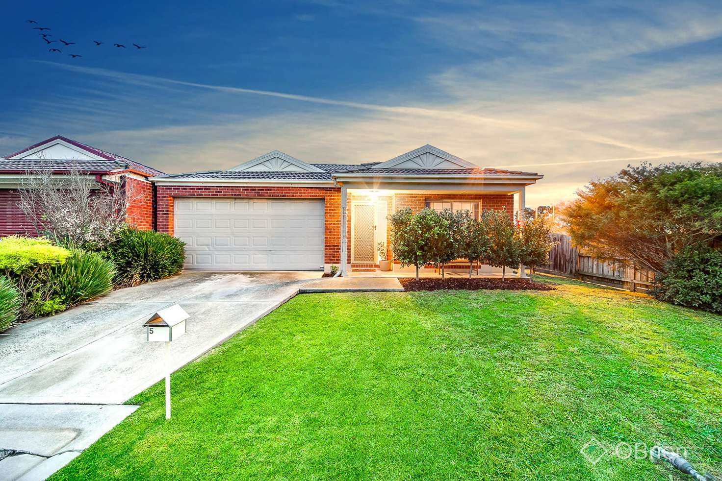 Main view of Homely house listing, 5 Malfoy Mews, Cranbourne VIC 3977