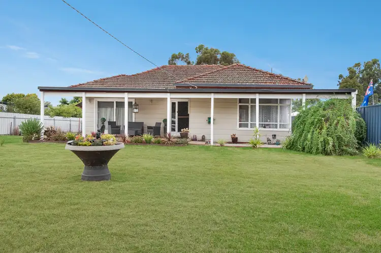 32 High Street, Barnawartha VIC 3688