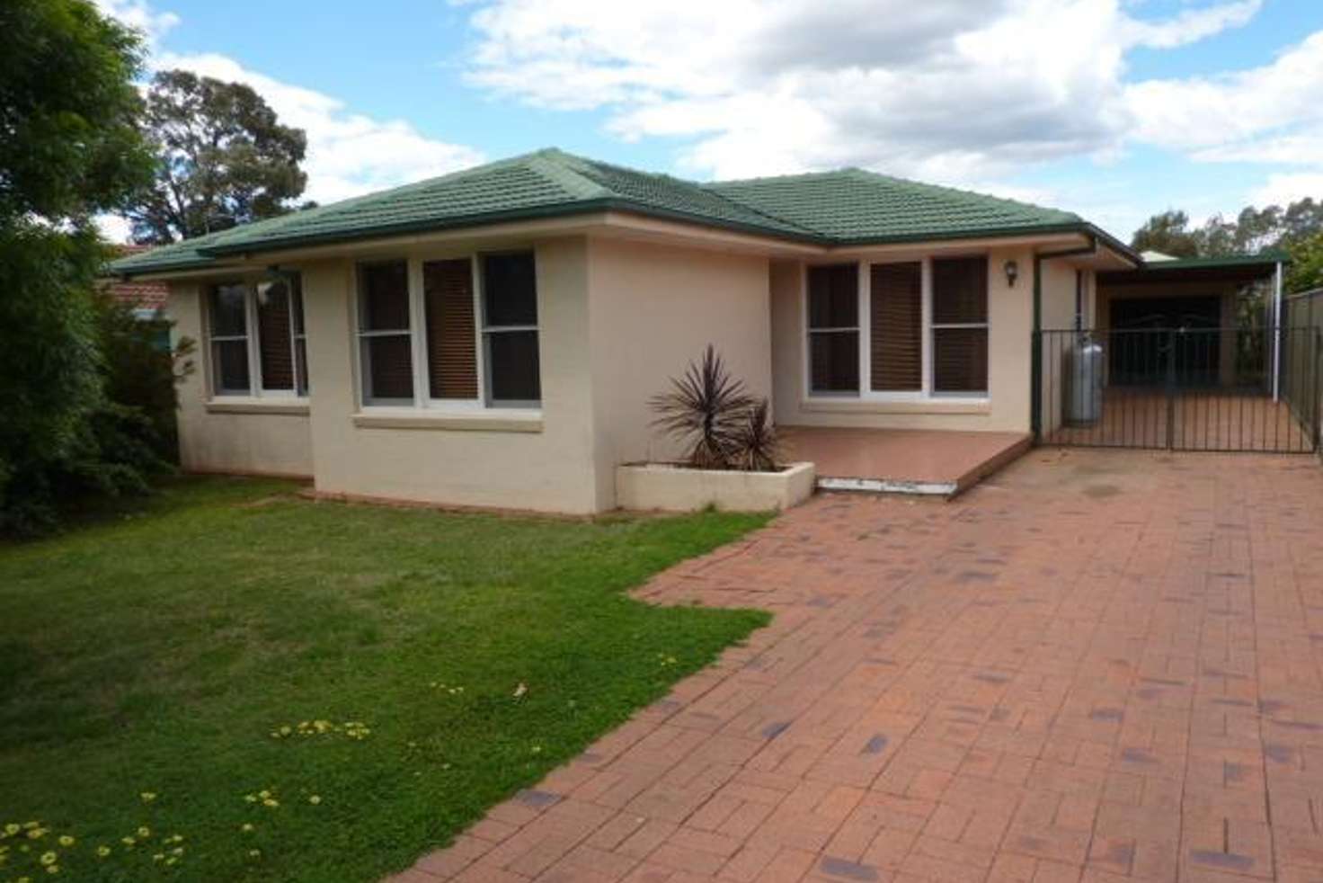Main view of Homely house listing, 8 Caroline Street, Dubbo NSW 2830
