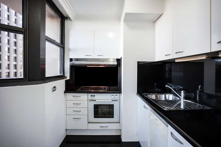 Fifth view of Homely studio listing, Level 17/175/27 Park Street, Sydney NSW 2000