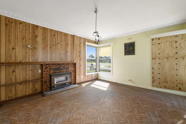 Fourth view of Homely house listing, 15 Carey Street, Hamlyn Heights VIC 3215