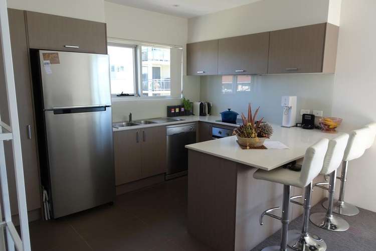 Second view of Homely unit listing, 3/27 Ewos Parade, Cronulla NSW 2230