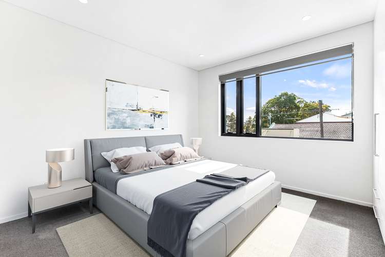 Third view of Homely apartment listing, 2/107 Pittwater Road, Hunters Hill NSW 2110