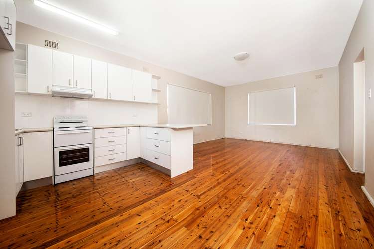 Main view of Homely apartment listing, 2/4 Flinders Road, Cronulla NSW 2230