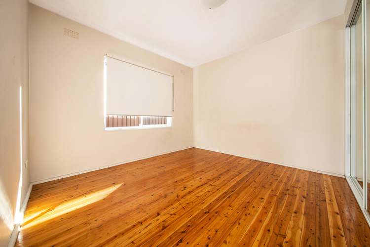 Third view of Homely apartment listing, 2/4 Flinders Road, Cronulla NSW 2230