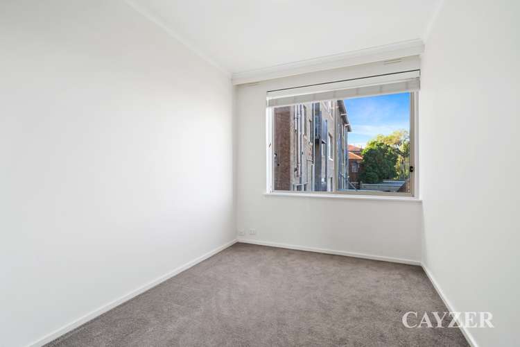 Fourth view of Homely apartment listing, 9/27 Robe Street, St Kilda VIC 3182