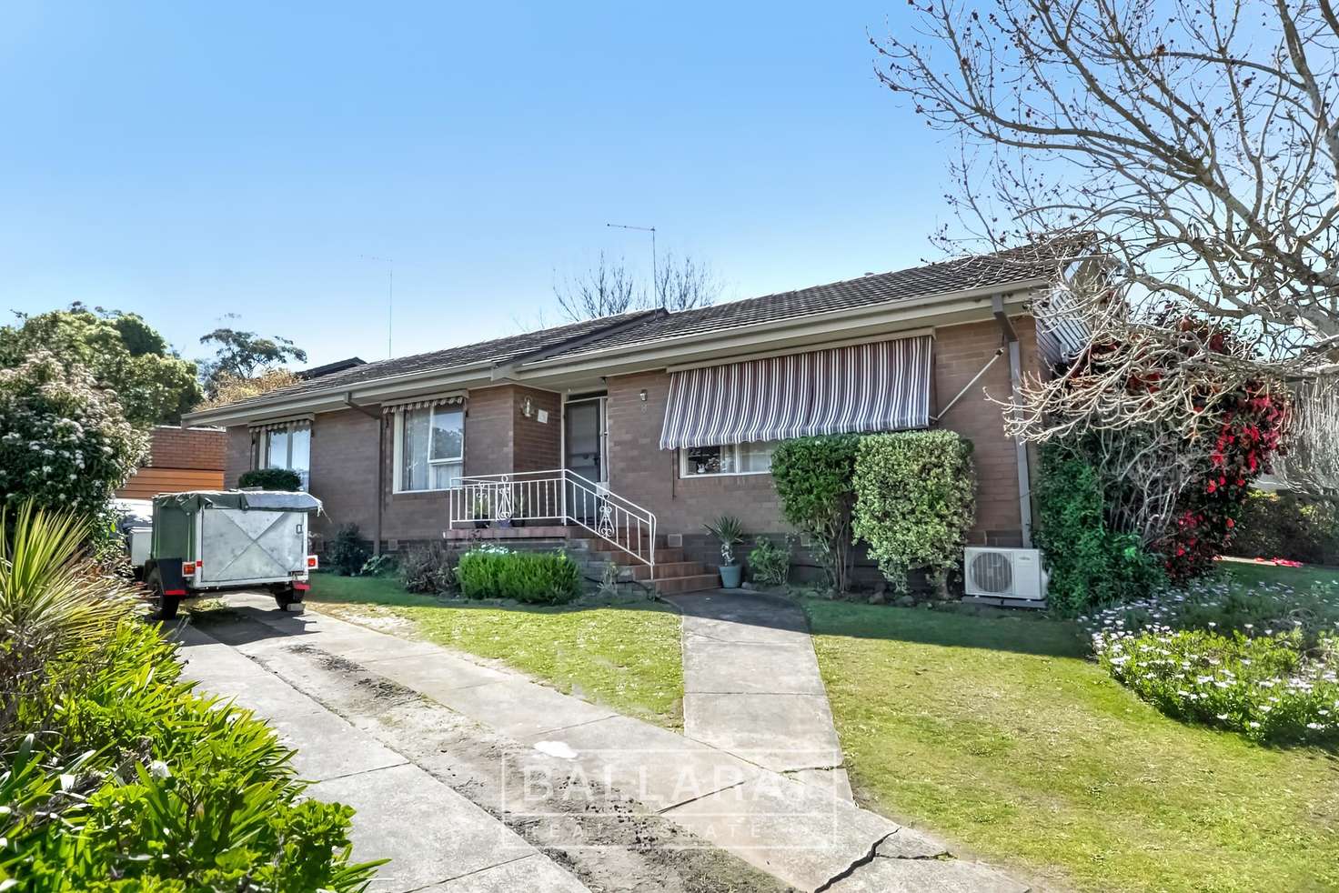 Main view of Homely house listing, 8 Robert Drive, Ballarat North VIC 3350