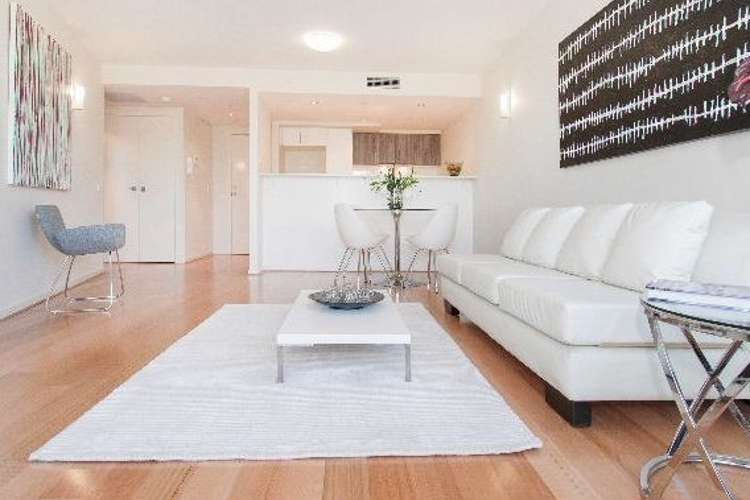 Second view of Homely apartment listing, 5/4 Mason Street, Newport VIC 3015