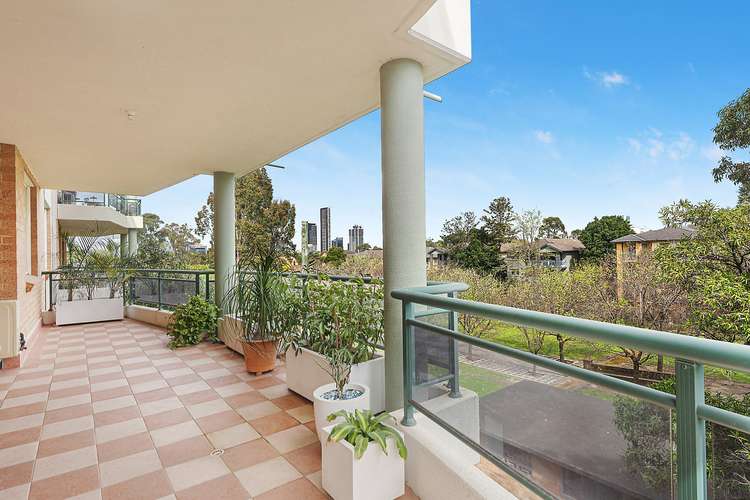 Third view of Homely apartment listing, 3/31-39 Gladstone Street, North Parramatta NSW 2151