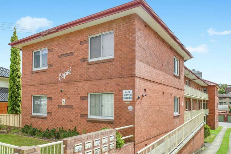 Main view of Homely apartment listing, 10/30 Rowland Avenue, Wollongong NSW 2500