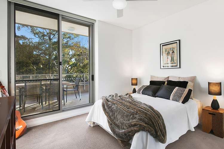 Fifth view of Homely apartment listing, 304/8 Duntroon Avenue, St Leonards NSW 2065