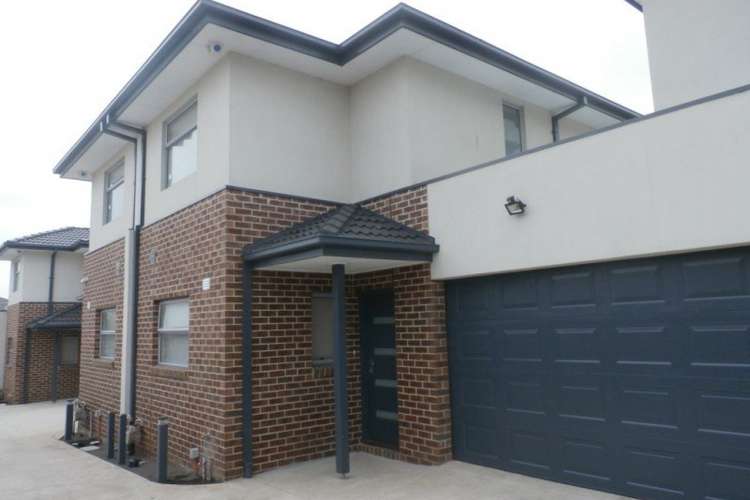 Main view of Homely townhouse listing, 2/7 Reynolds Parade, Pascoe Vale South VIC 3044