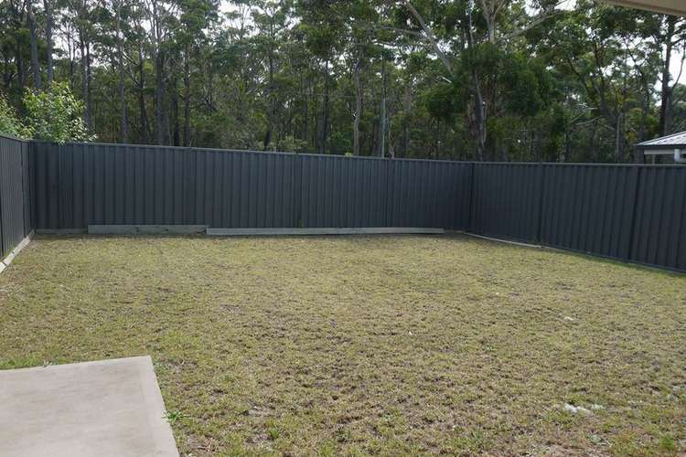 Fifth view of Homely semiDetached listing, 7 Peacehaven Way, Sussex Inlet NSW 2540