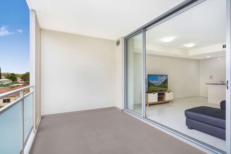 Third view of Homely apartment listing, 17/45 Veron Street, Wentworthville NSW 2145