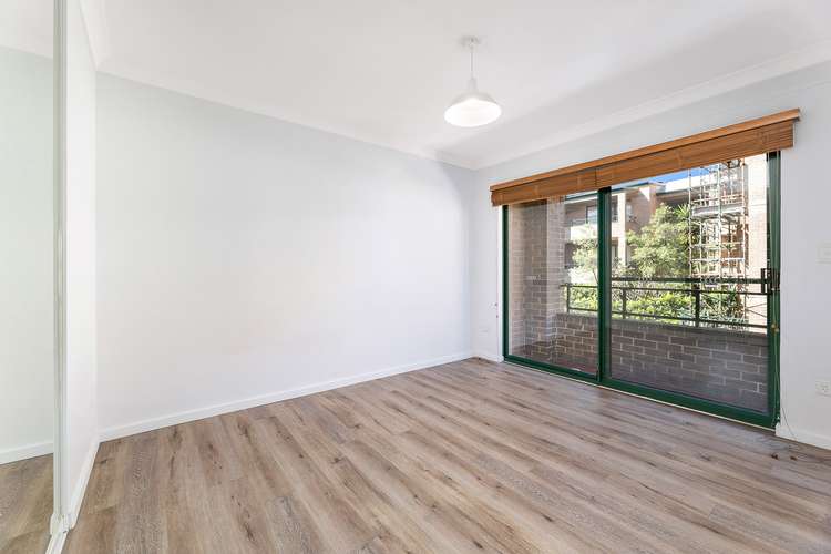 Fourth view of Homely apartment listing, 10/38 Dangar Place, Chippendale NSW 2008