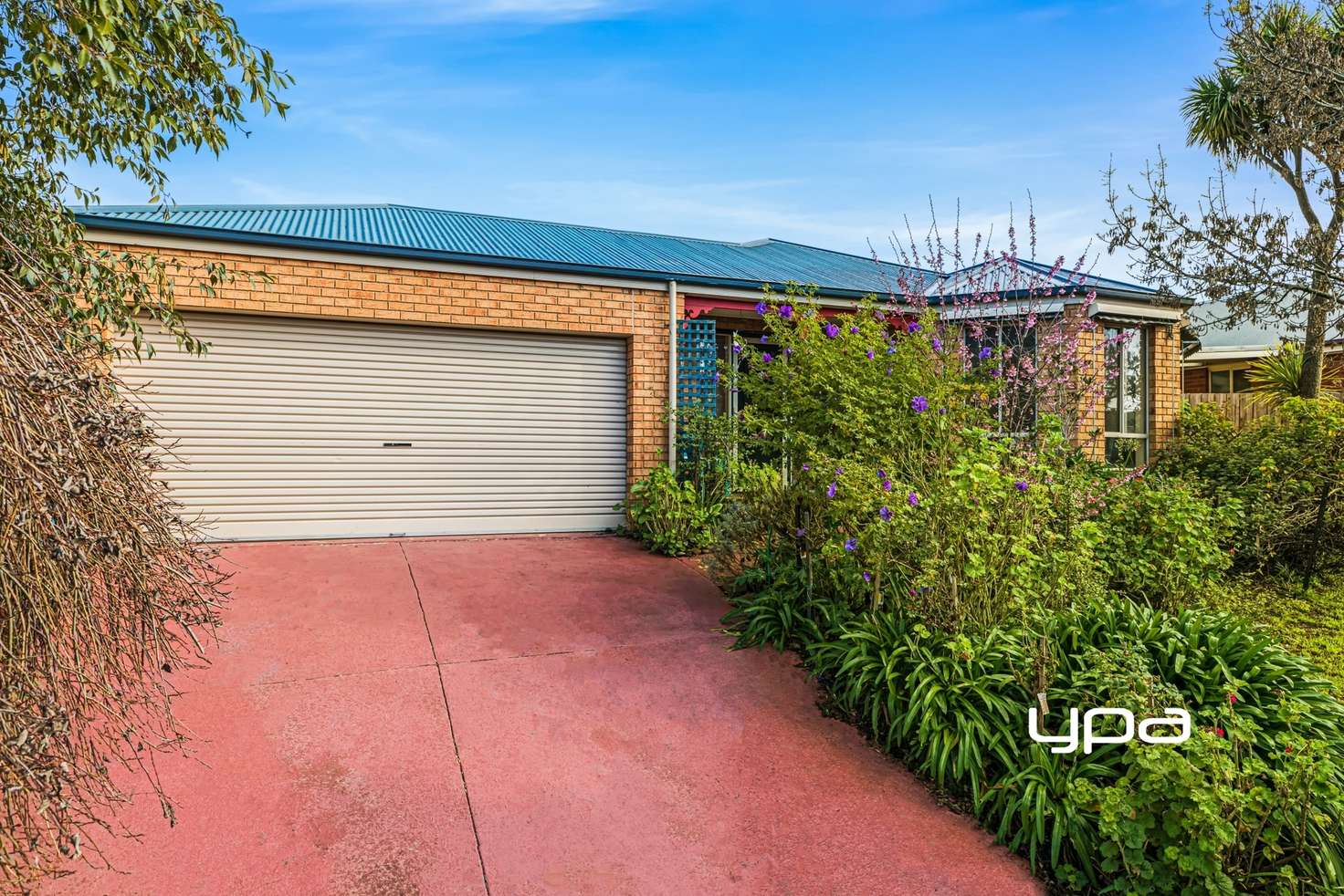 Main view of Homely house listing, 8 Logan Court, Sunbury VIC 3429