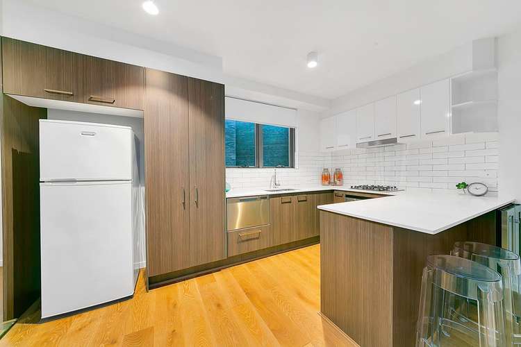 Third view of Homely apartment listing, 3/21 Curtis Street, Norman Park QLD 4170