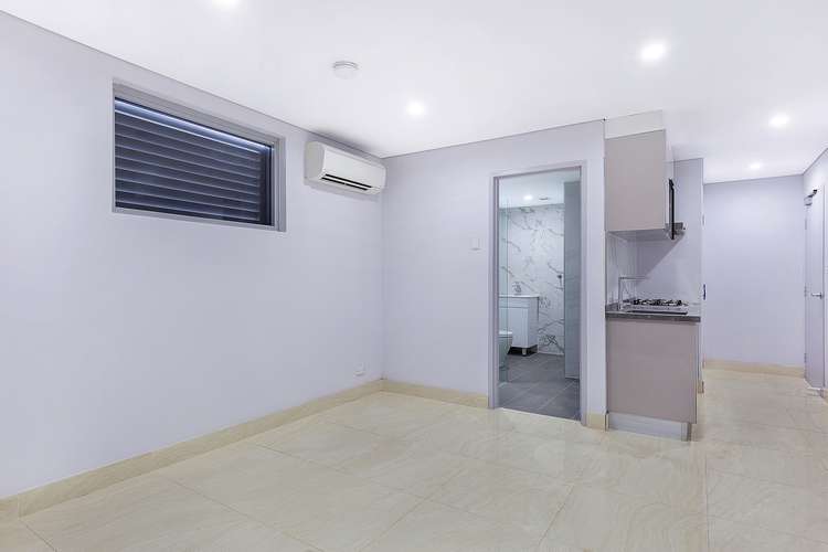 Fourth view of Homely studio listing, 6/11 Stuart Street, Concord West NSW 2138