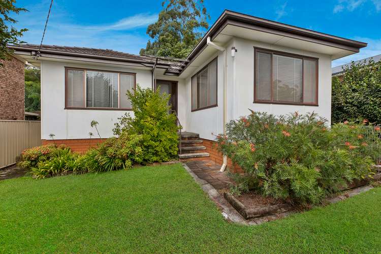 Main view of Homely house listing, 44 Gladys Avenue, Berkeley Vale NSW 2261
