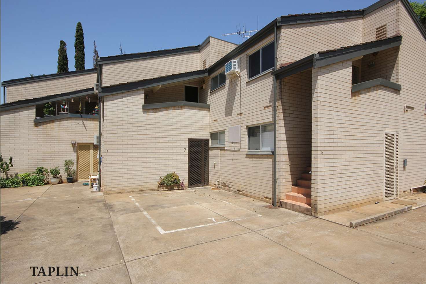 Main view of Homely unit listing, 10/3 Steuart Place, North Adelaide SA 5006