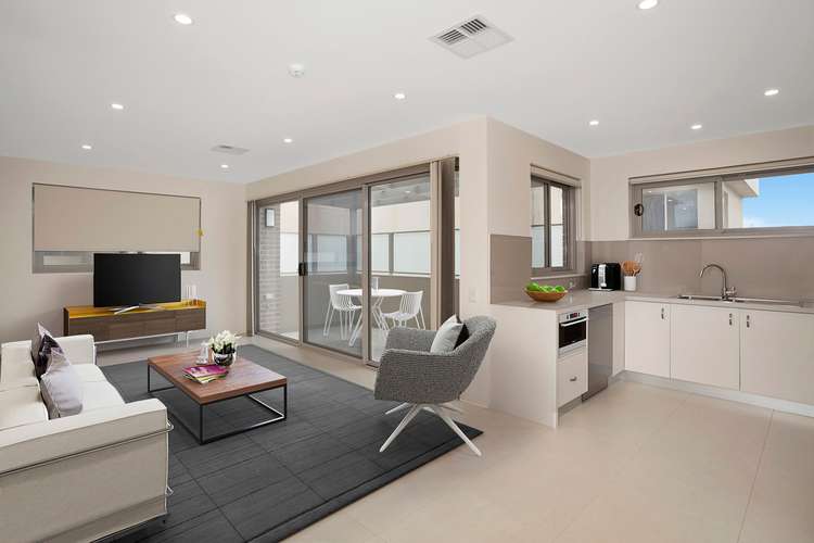 Main view of Homely unit listing, 5/359-365 Barrenjoey Road, Newport NSW 2106