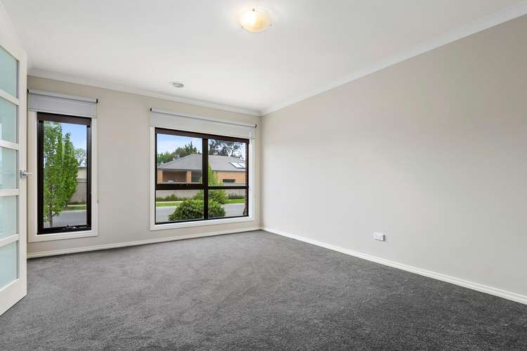 Sixth view of Homely house listing, 3 Fitch Court, Ballan VIC 3342