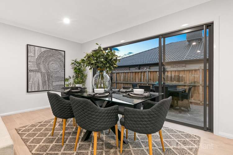 Fifth view of Homely house listing, 43 Meadowlea Crescent, Pakenham VIC 3810