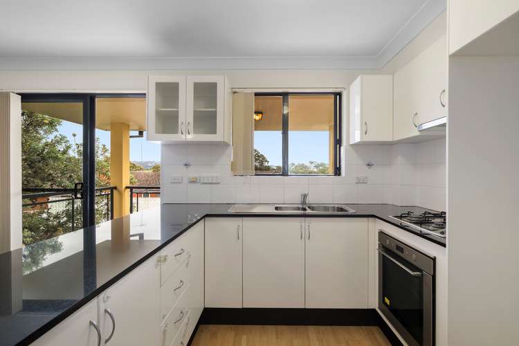 Third view of Homely apartment listing, 9/12 Campbell Parade, Manly Vale NSW 2093