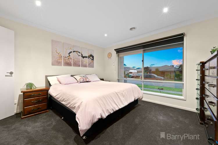 Fifth view of Homely house listing, 13 Vanessa Circuit, Pakenham VIC 3810