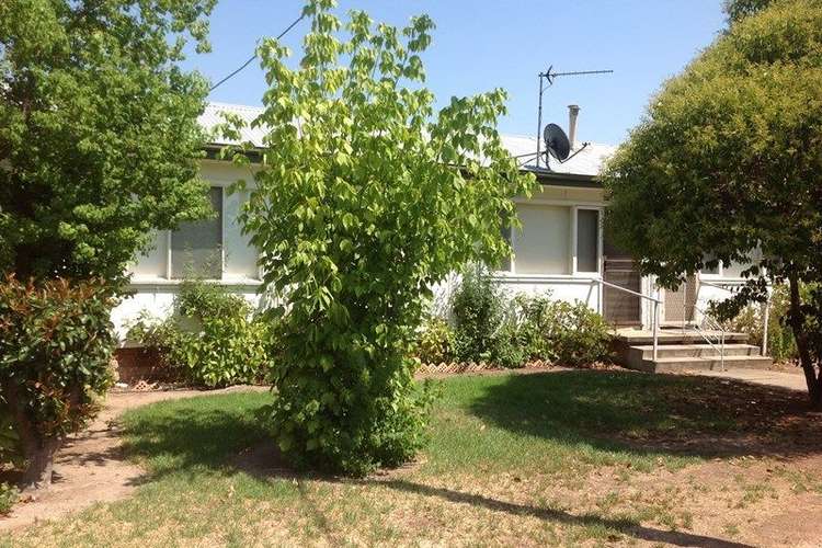 Main view of Homely unit listing, 2/439 Bownds Street, Lavington NSW 2641