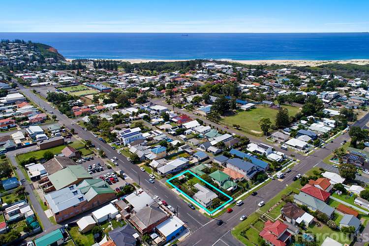 Third view of Homely villa listing, 14 Woods Street, Redhead NSW 2290